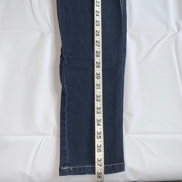 27” 2010- 2013 NWOT Jeggings Forever 21 Denim - Picture 3 of 14